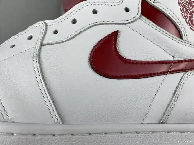 Metallic Jordan Red Air (2017) 1 555088-103 Retro 0519